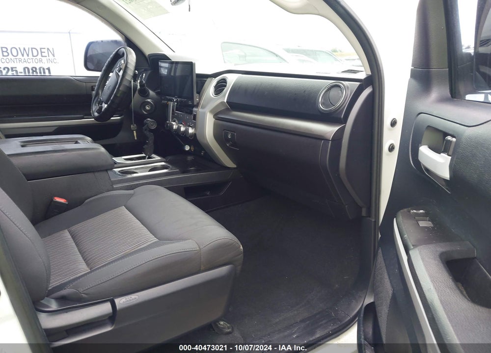 2016 TOYOTA TUNDRA SR5 5.7L V8 VIN: 5TFUW5F18GX506805