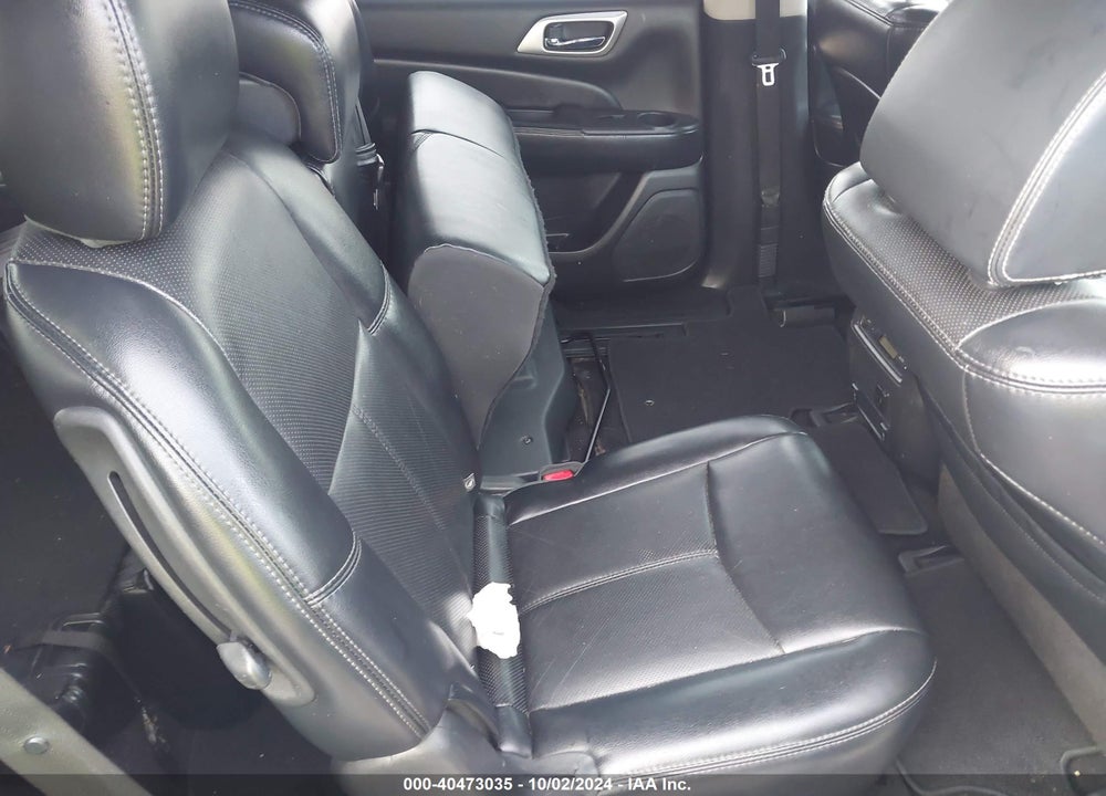 2015 NISSAN PATHFINDER PLATINUM VIN: 5N1AR2MN2FC680580