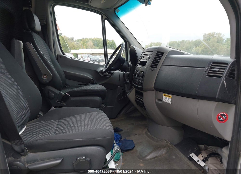 2007 FREIGHTLINER SPRINTER 2500 VIN: WDYPE745875152317