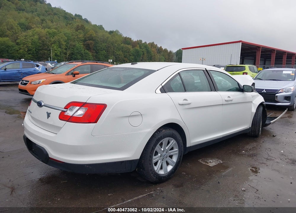 2010 FORD TAURUS SE VIN: 1FAHP2DW1AG151050