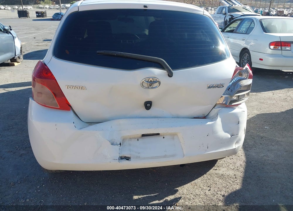 2008 TOYOTA YARIS VIN: JTDJT923085199895