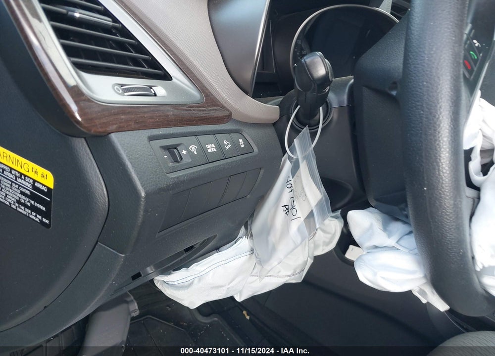 2018 HYUNDAI SANTA FE SE VIN: KM8SM4HF8JU274193