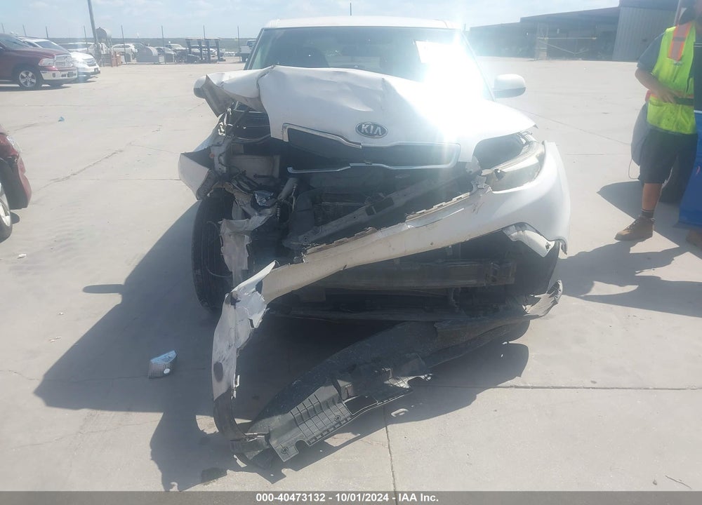 2014 KIA SOUL VIN: KNDJN2A24E7074716