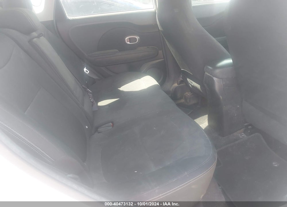 2014 KIA SOUL VIN: KNDJN2A24E7074716