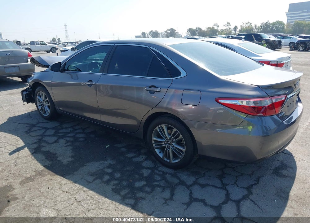 2017 TOYOTA CAMRY SE VIN: 4T1BF1FK5HU702255