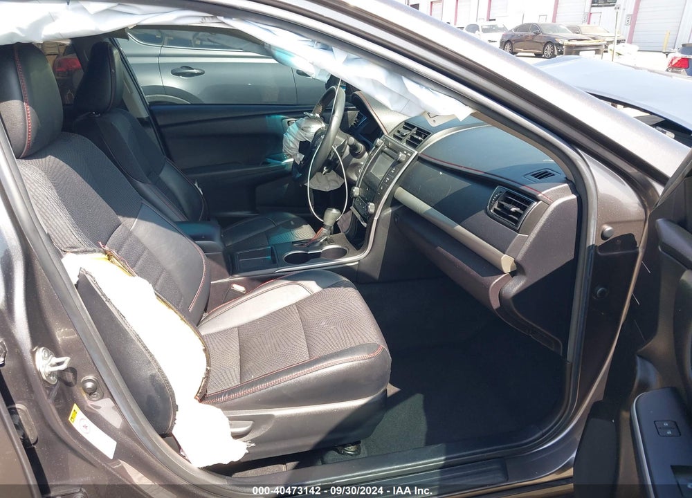 2017 TOYOTA CAMRY SE VIN: 4T1BF1FK5HU702255