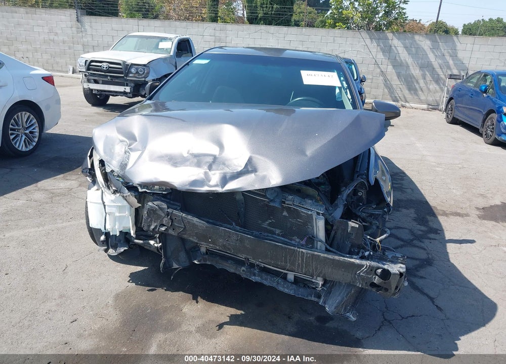 2017 TOYOTA CAMRY SE VIN: 4T1BF1FK5HU702255