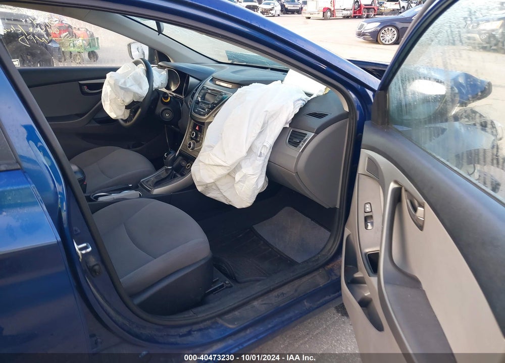 2016 HYUNDAI ELANTRA SE VIN: 5NPDH4AE2GH668925