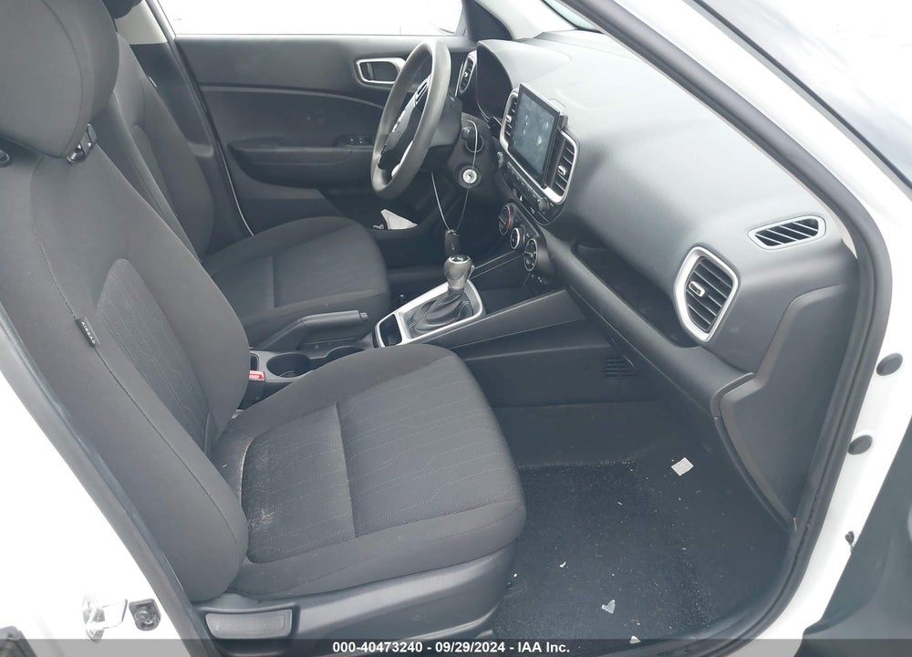 2021 HYUNDAI VENUE SE VIN: KMHRB8A34MU125697