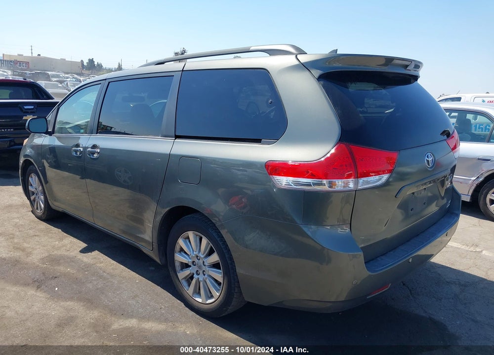 2011 TOYOTA SIENNA XLE LIMITED VIN: 5TDDK3DC2BS016119