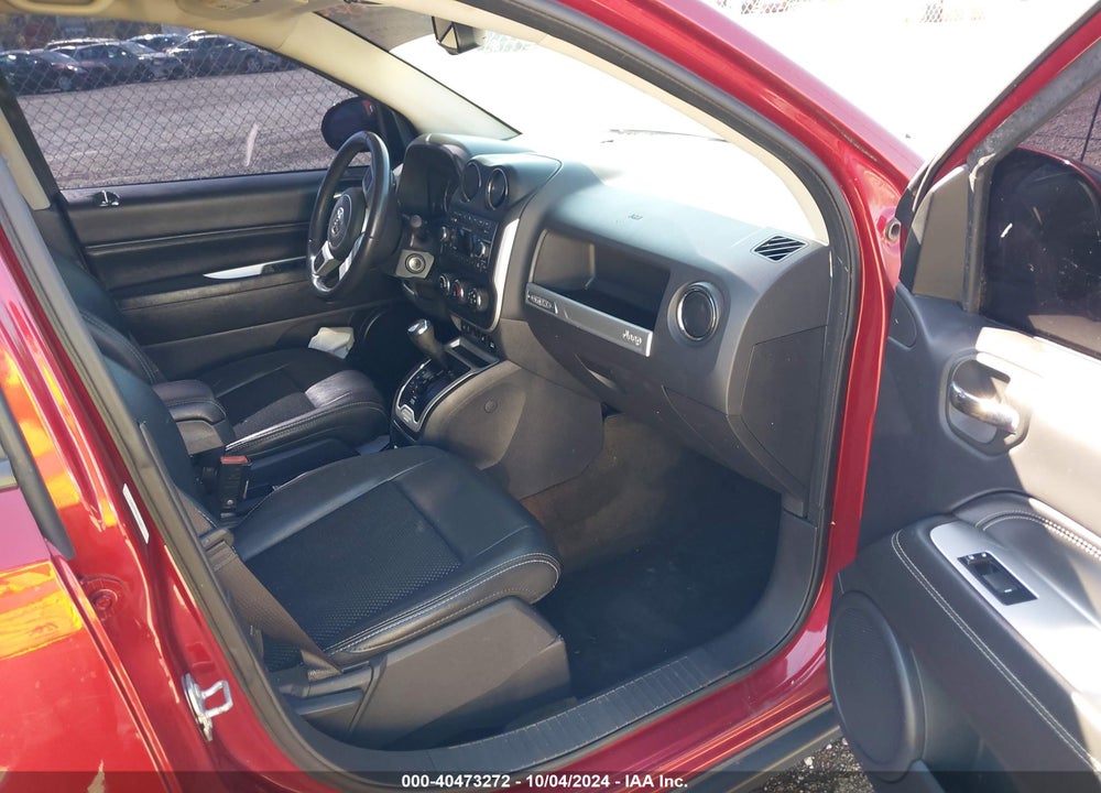 2017 JEEP COMPASS LATITUDE FWD VIN: 1C4NJCEBXHD163015