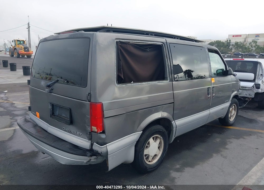 1999 CHEVROLET ASTRO VIN: 1GNDM19W6XB121690