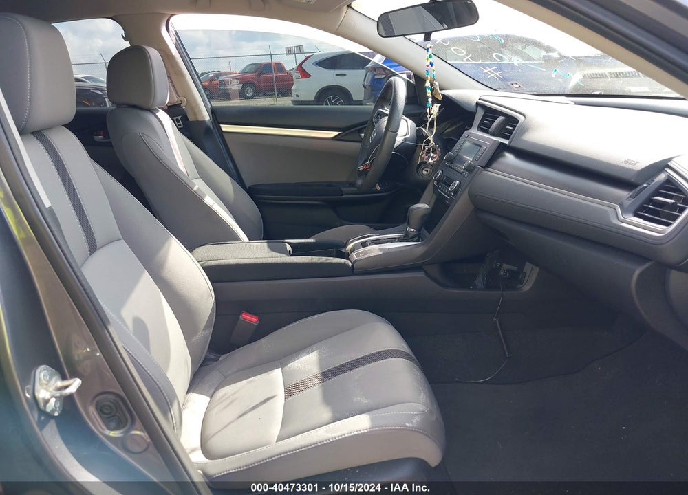 2020 HONDA CIVIC LX VIN: 2HGFC2F69LH585784