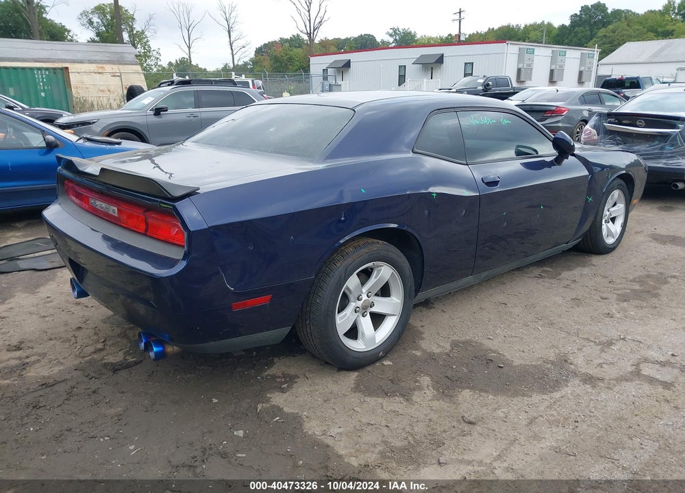 2013 DODGE CHALLENGER SXT VIN: 2C3CDYAGXDH607623