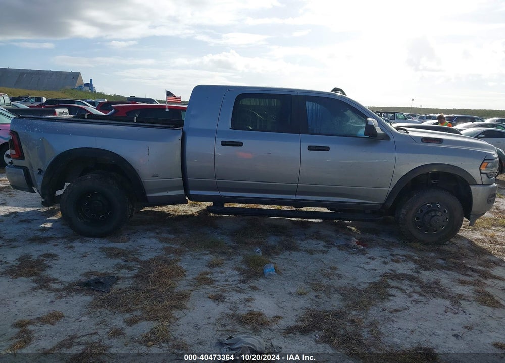 2022 RAM 3500 LAIE  4X4 6'4 BOX VIN: 3C63RRML4NG359437