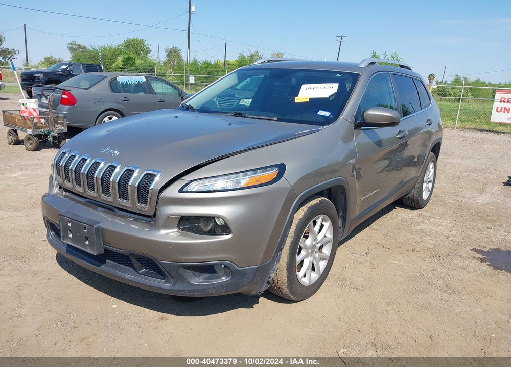 2017 JEEP CHEROKEE LATITUDE FWD VIN: 1C4PJLCB3HW650086