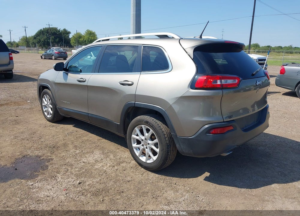 2017 JEEP CHEROKEE LATITUDE FWD VIN: 1C4PJLCB3HW650086
