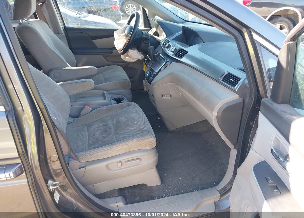2016 HONDA ODYSSEY SE VIN: 5FNRL5H38GB159810