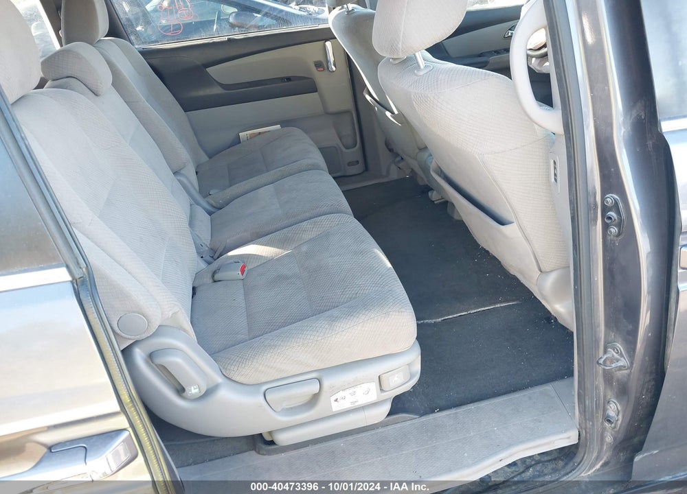 2016 HONDA ODYSSEY SE VIN: 5FNRL5H38GB159810