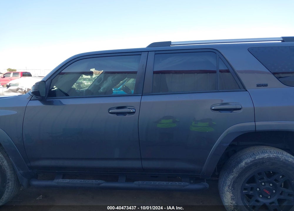 2021 TOYOTA 4RUNNER SR5 VIN: JTEEU5JR6M5239318