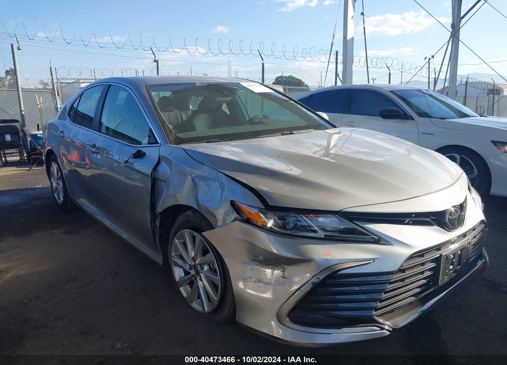 2021 TOYOTA CAMRY LE VIN: 4T1C11AK1MU438391