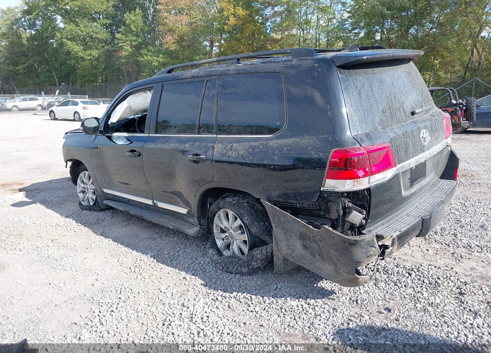 2019 TOYOTA LAND CRUISER V8 VIN: JTMCY7AJ2K4074313