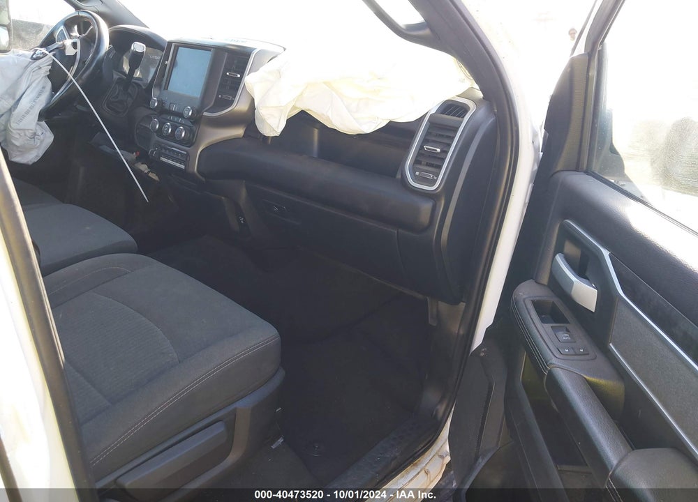 2022 RAM 2500 BIG HORN 4X4 6'4 BOX VIN: 3C6UR5DL9NG112265