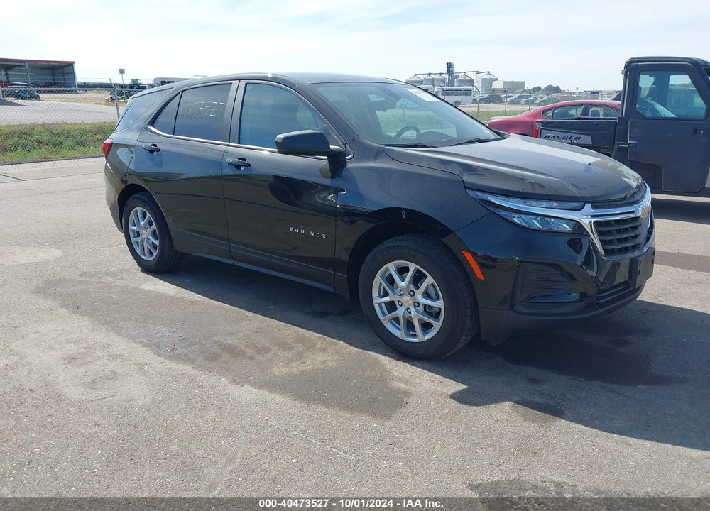 2024 CHEVROLET EQUINOX FWD LS VIN: 3GNAXHEG5RL261135