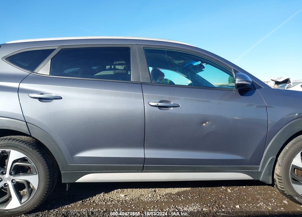 2018 HYUNDAI TUCSON SPORT VIN: KM8J3CAL7JU775648