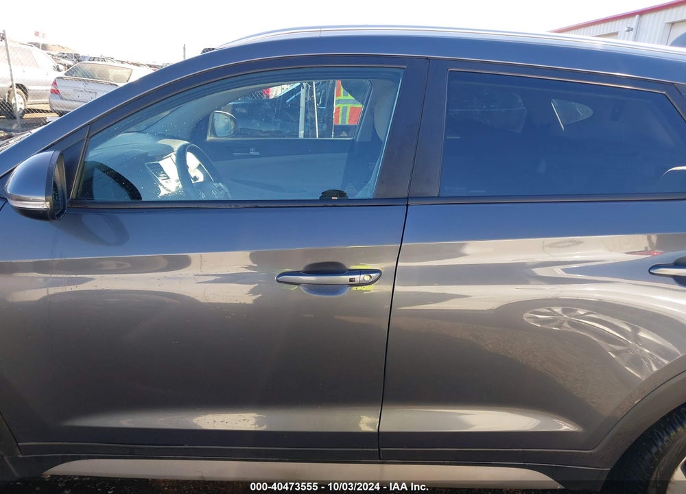 2018 HYUNDAI TUCSON SPORT VIN: KM8J3CAL7JU775648