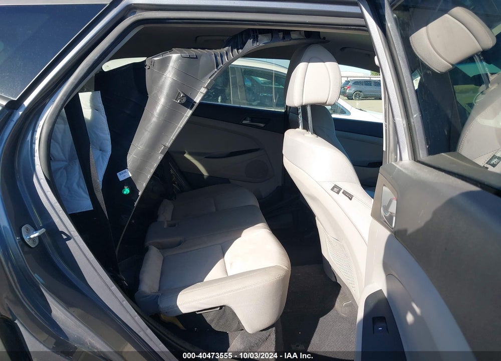 2018 HYUNDAI TUCSON SPORT VIN: KM8J3CAL7JU775648