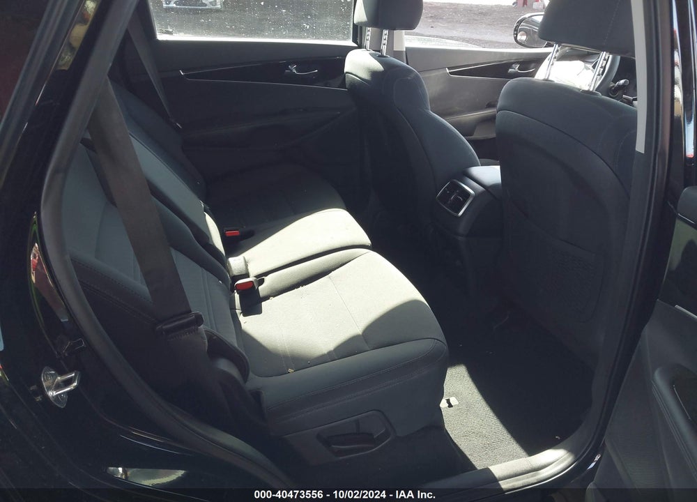 2019 KIA SORENTO 2.4L LX VIN: 5XYPGDA33KG570954