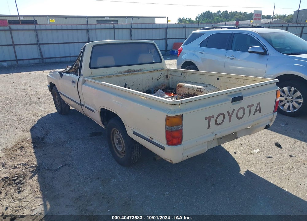 1987 TOYOTA PICKUP 1/2 TON RN50 VIN: JT4RN50R8H0262137