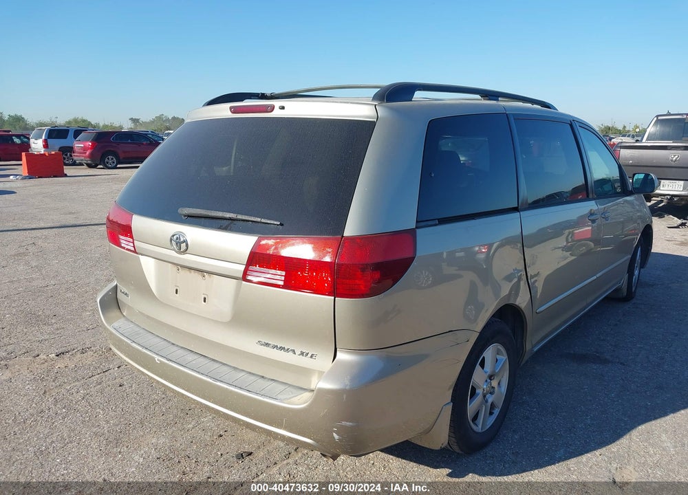 2004 TOYOTA SIENNA XLE VIN: 5TDZA22C84S209836