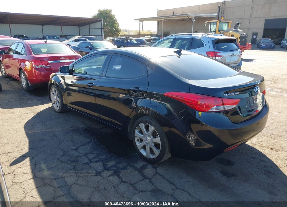 2013 HYUNDAI ELANTRA LIMITED VIN: KMHDH4AE0DU888447