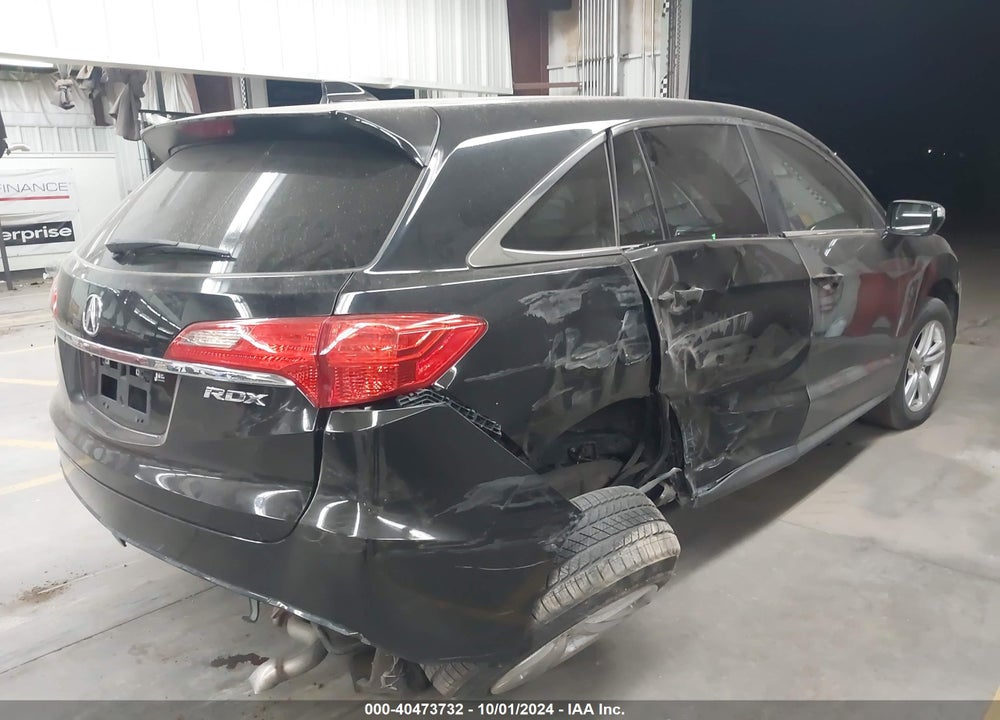 2014 ACURA RDX VIN: 5J8TB3H53EL005094
