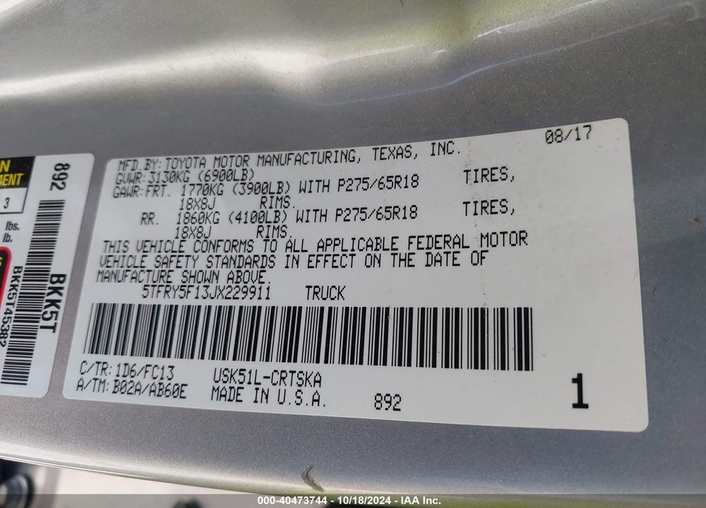 2018 TOYOTA TUNDRA SR5 5.7L V8 VIN: 5TFRY5F13JX229911