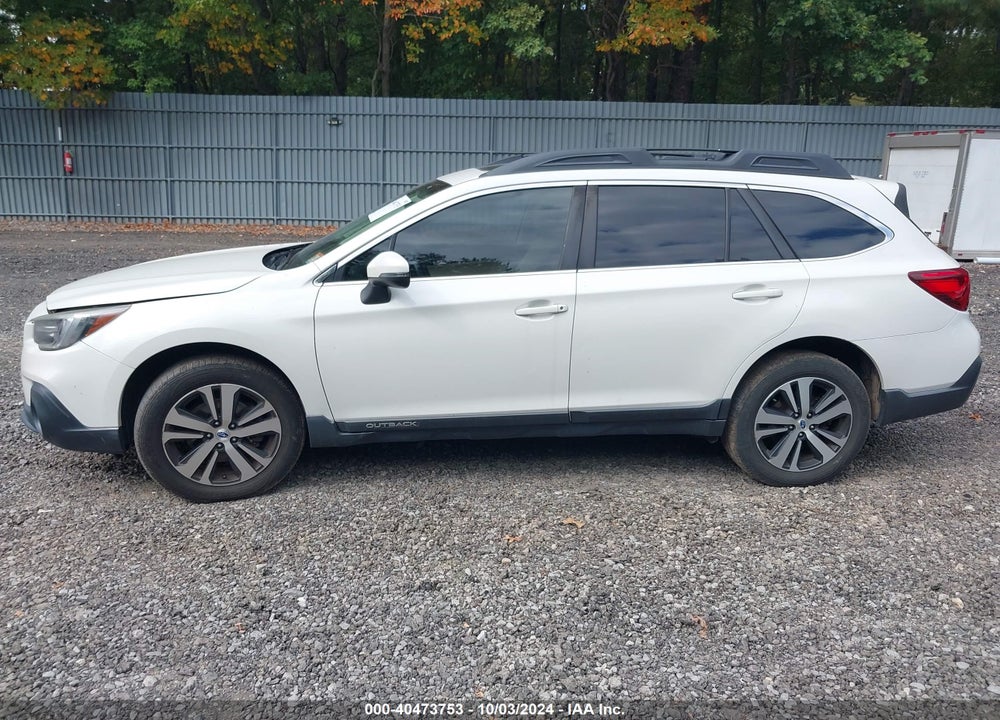 2018 SUBARU OUTBACK 2.5I LIMITED VIN: 4S4BSANC6J3297105