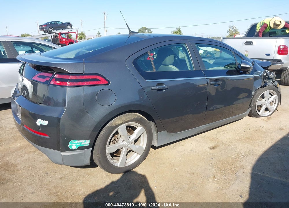 2013 CHEVROLET VOLT VIN: 1G1RH6E40DU108639