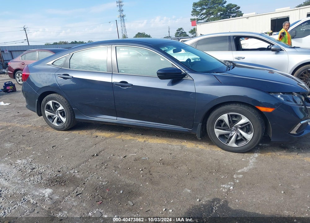 2019 HONDA CIVIC LX VIN: 19XFC2F6XKE013454