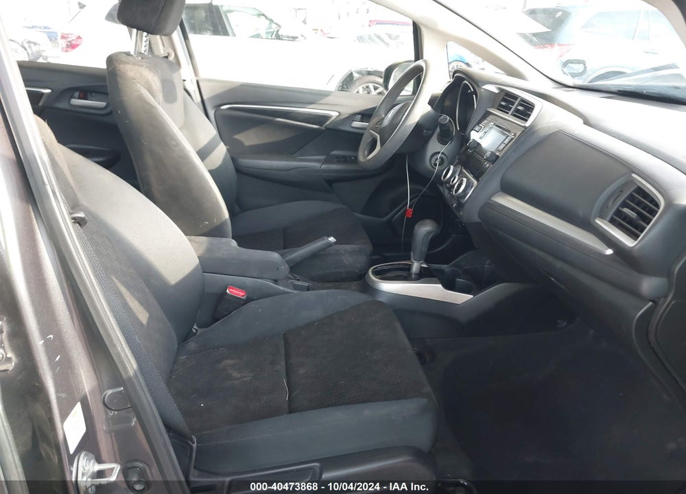 2015 HONDA FIT VIN: 3HGGK5H58FM713533