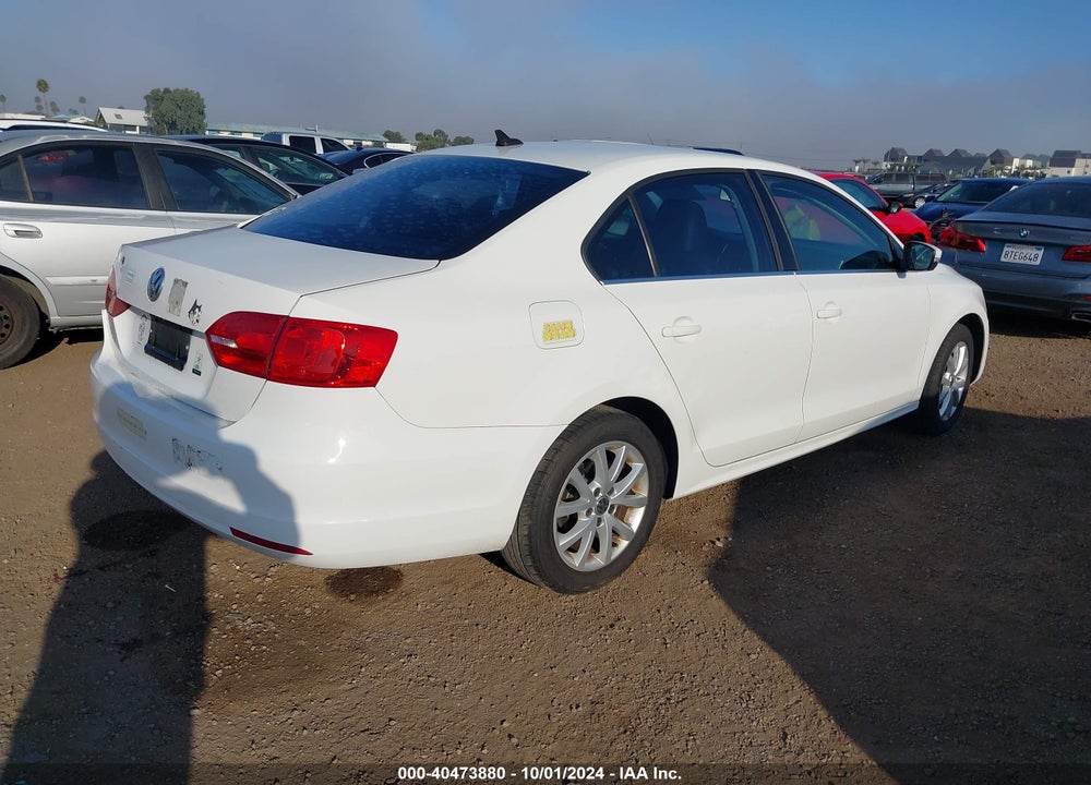 2013 VOLKSWAGEN JETTA 2.5L SE VIN: 3VWDP7AJ1DM361072