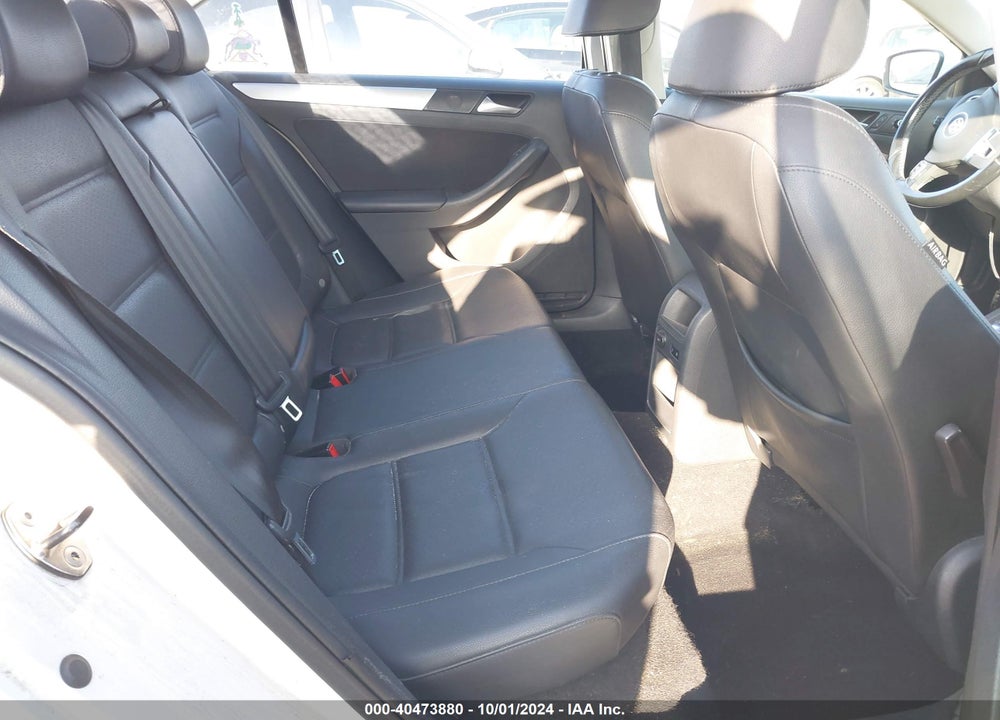 2013 VOLKSWAGEN JETTA 2.5L SE VIN: 3VWDP7AJ1DM361072