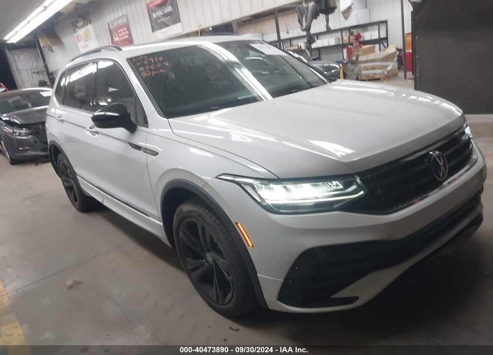2023 VOLKSWAGEN TIGUAN 2.0T SE R-LINE BLACK VIN: 3VV8B7AX7PM126916