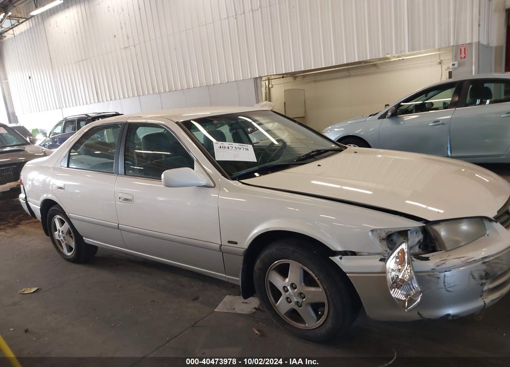 2001 TOYOTA CAMRY LE VIN: JT2BG22K910549768