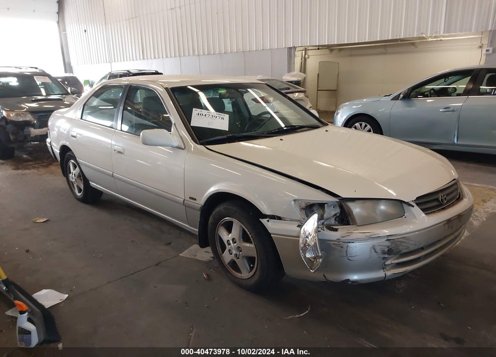 2001 TOYOTA CAMRY LE VIN: JT2BG22K910549768