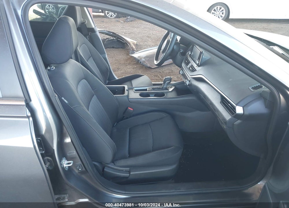 2022 NISSAN ALTIMA S FWD VIN: 1N4BL4BV5NN422183