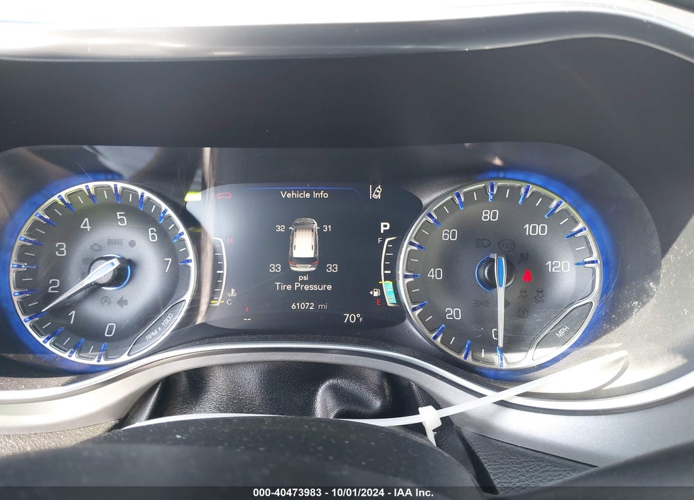 2019 CHRYSLER PACIFICA TOURING L VIN: 2C4RC1BG5KR604781