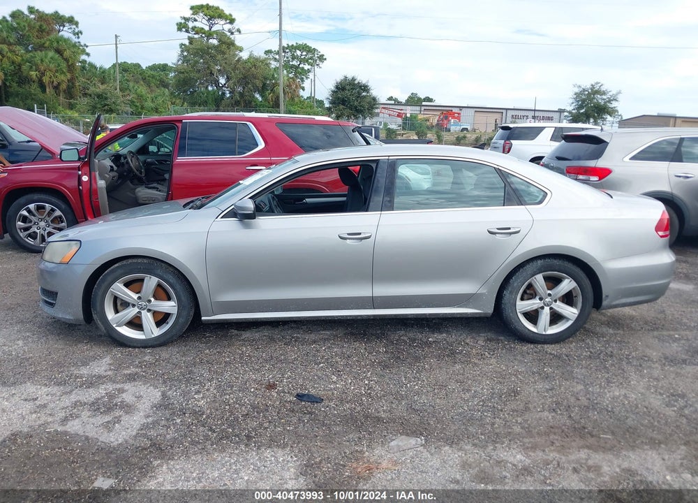 2013 VOLKSWAGEN PASSAT 2.0L TDI SE VIN: 1VWBN7A35DC125136