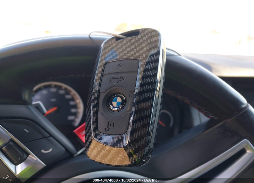 2014 BMW M5 VIN: WBSFV9C54ED593975